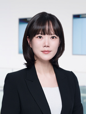 김지우