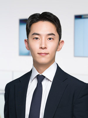 정지웅