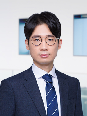 李東勳